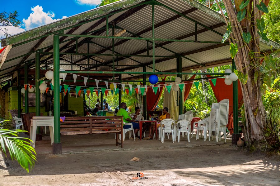 Anjuli Nature Resort — gedecoreerde tent